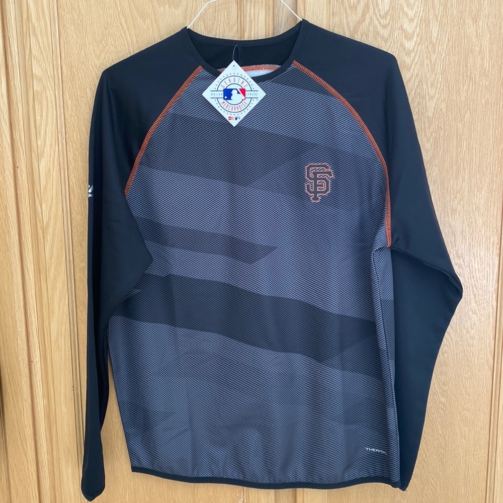 Brand new MLB Authentic Majestic San Francisco Therma Base Baseball Warm Up Top